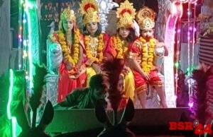 पुलिस के भारी बन्दोबस्त के बीच निकली शोभायात्रा