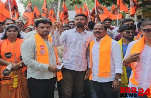 जोरदार शक्तीप्रदर्शन करीत प्रवीण सुर यांचा अर्ज दाखल
